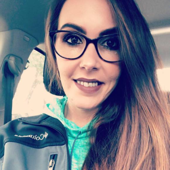 Meet your Posher, Whitney - Picture 1 of 1